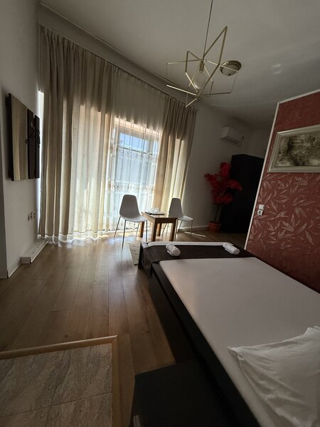 Hotel Bucuresti ieftin, cazare regim hotelier business si turism central.